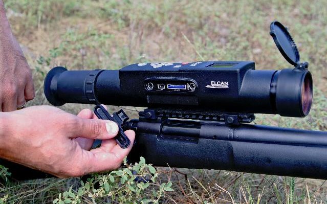 rifle scope camera. Digital Hunter Rifle Scope